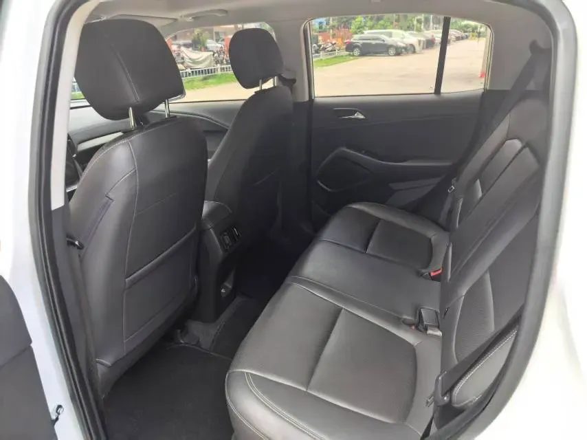 2021 Hyundai ix35 2.0L 160HP L4 6AT,autocango,china used car exporter,china ev exporter,chinese used car exporter,chinese used ev exporter