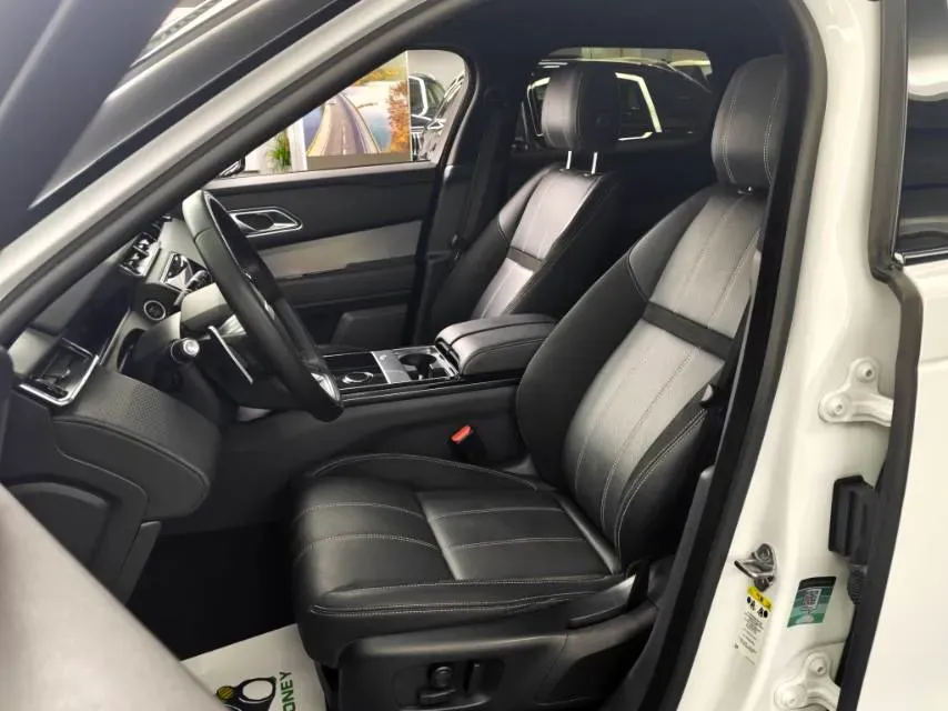 2020 Land Rover Range Rover Velar 2.0T 250HP L4 8AT,autocango,china used car exporter,china ev exporter,chinese used car exporter,chinese used ev exporter