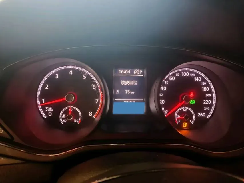 2017 Volkswagen Passat 1.8T 180HP L4 7DCT,autocango,china used car exporter,china ev exporter,chinese used car exporter,chinese used ev exporter