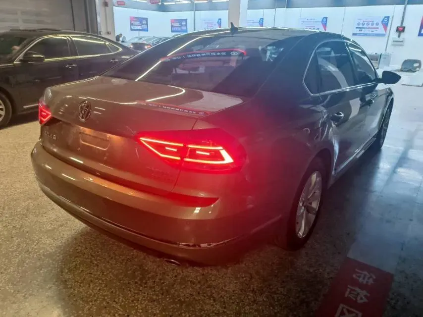 2017 Volkswagen Passat 1.8T 180HP L4 7DCT,autocango,china used car exporter,china ev exporter,chinese used car exporter,chinese used ev exporter