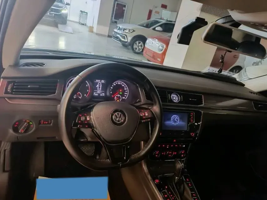 2017 Volkswagen Passat 1.8T 180HP L4 7DCT,autocango,china used car exporter,china ev exporter,chinese used car exporter,chinese used ev exporter