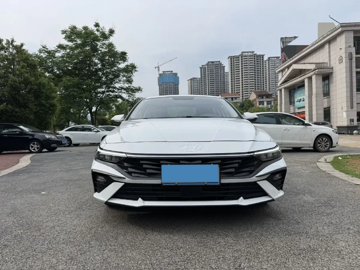 2023 Hyundai Elantra 1.5L 115HP L4 CVT,autocango,china used car exporter,china ev exporter,chinese used car exporter,chinese used ev exporter