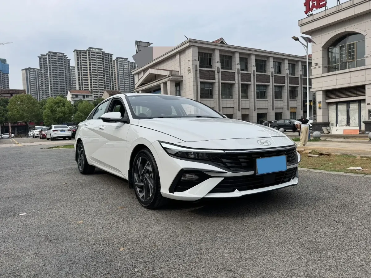 2023 Hyundai Elantra 1.5L 115HP L4 CVT,autocango,china used car exporter,china ev exporter,chinese used car exporter,chinese used ev exporter