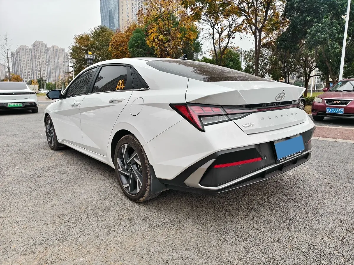 2023 Hyundai Elantra 1.5L 115HP L4 CVT,autocango,china used car exporter,china ev exporter,chinese used car exporter,chinese used ev exporter