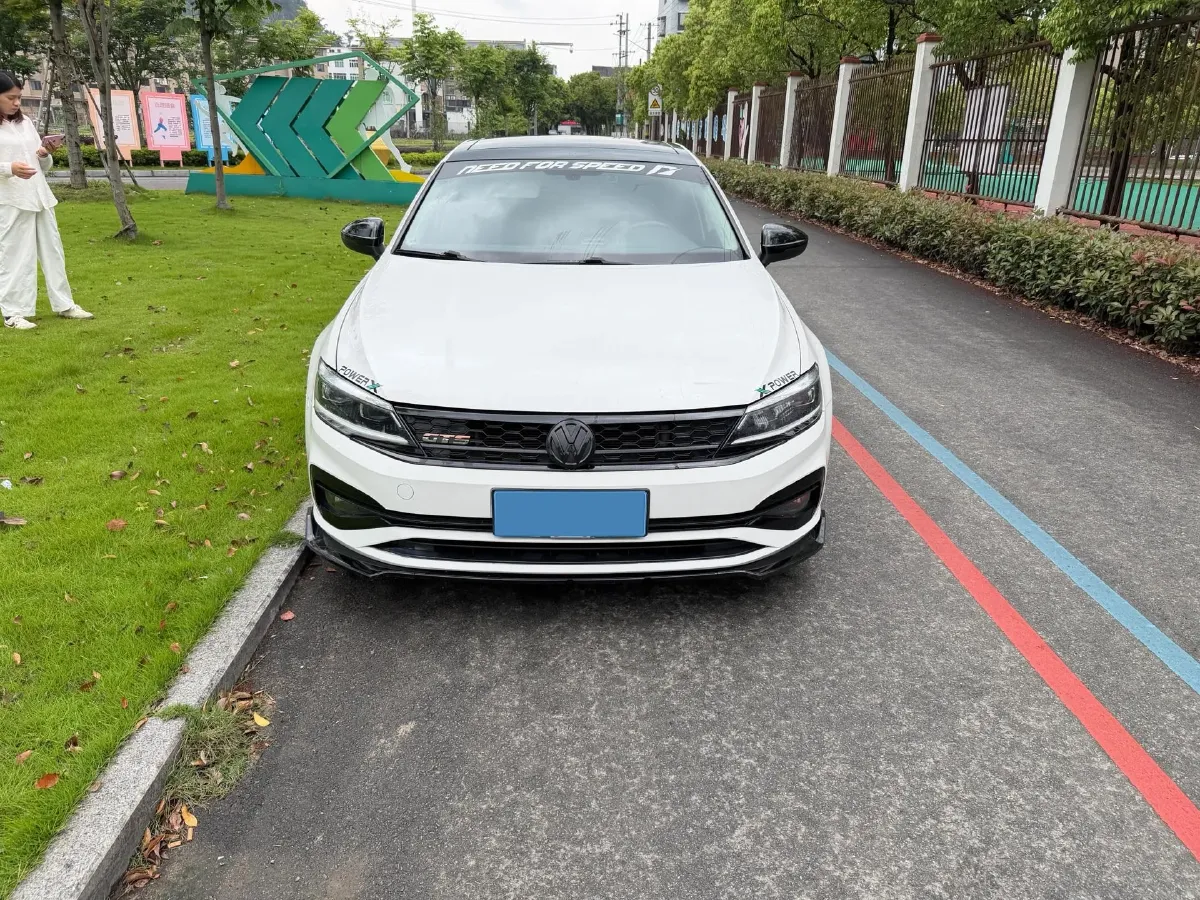 2021 Volkswagen Lamando 1.4T 150HP L4 7DCT,autocango,china used car exporter,china ev exporter,chinese used car exporter,chinese used ev exporter