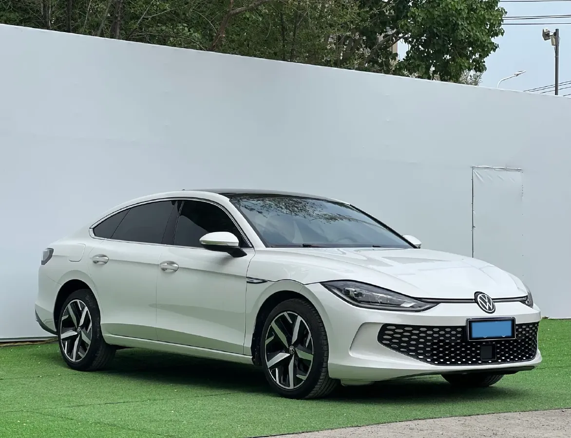 2023 Volkswagen Lamando 1.4T 150HP L4 7DCT,autocango,china used car exporter,china ev exporter,chinese used car exporter,chinese used ev exporter