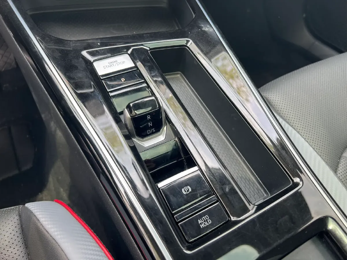 2023 Volkswagen Lamando 1.4T 150HP L4 7DCT,autocango,china used car exporter,china ev exporter,chinese used car exporter,chinese used ev exporter