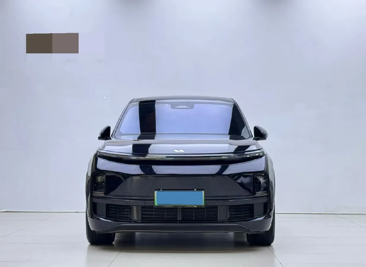 2023 Li L8 Range Extended 154HP REEV 40.9KWH,autocango,china used car exporter,china ev exporter,chinese used car exporter,chinese used ev exporter