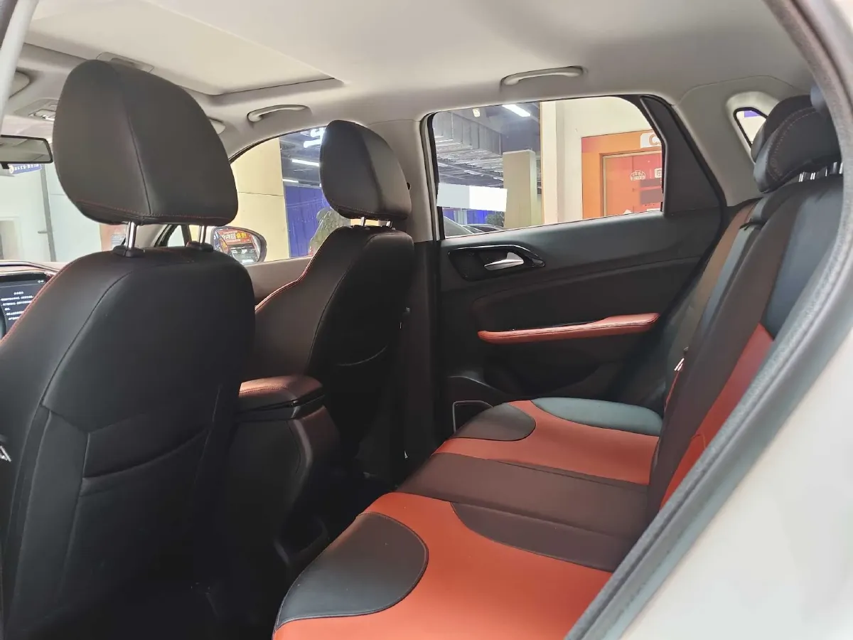 2017 BAW Battle Flag Pickup 2.8T 102HP L4 5MT,autocango,china used car exporter,china ev exporter,chinese used car exporter,chinese used ev exporter