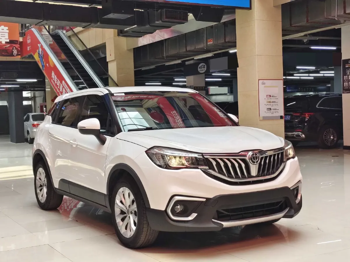 2017 BAW Battle Flag Pickup 2.8T 102HP L4 5MT,autocango,china used car exporter,china ev exporter,chinese used car exporter,chinese used ev exporter