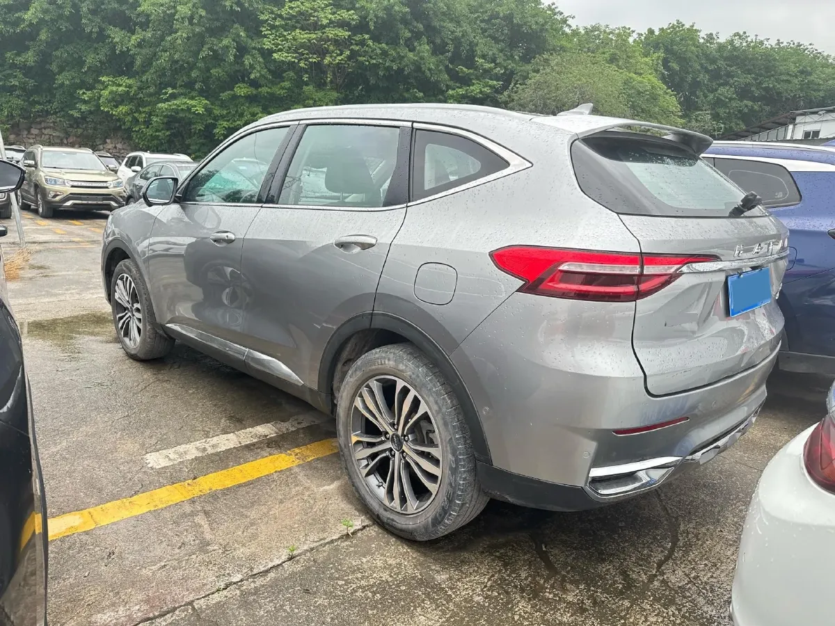 2019 Haval F7 2.0T 197HP L4 7DCT,autocango,china used car exporter,china ev exporter,chinese used car exporter,chinese used ev exporter