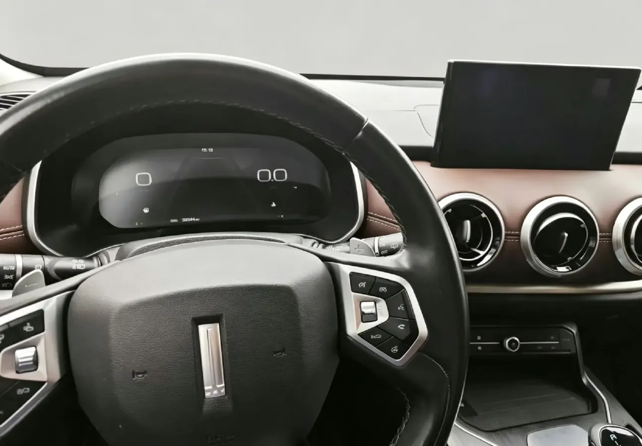 2018 WEY VV6 2.0T 197HP L4 7DCT,autocango,china used car exporter,china ev exporter,chinese used car exporter,chinese used ev exporter