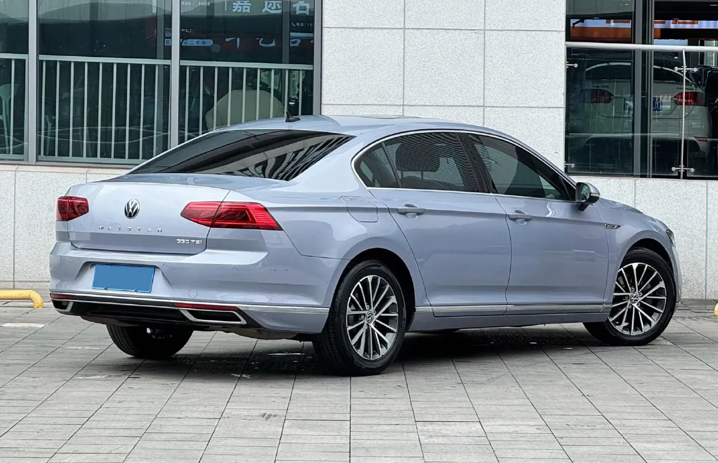 2020 Volkswagen Magotan 2.0T 186HP L4 7DCT,autocango,china used car exporter,china ev exporter,chinese used car exporter,chinese used ev exporter