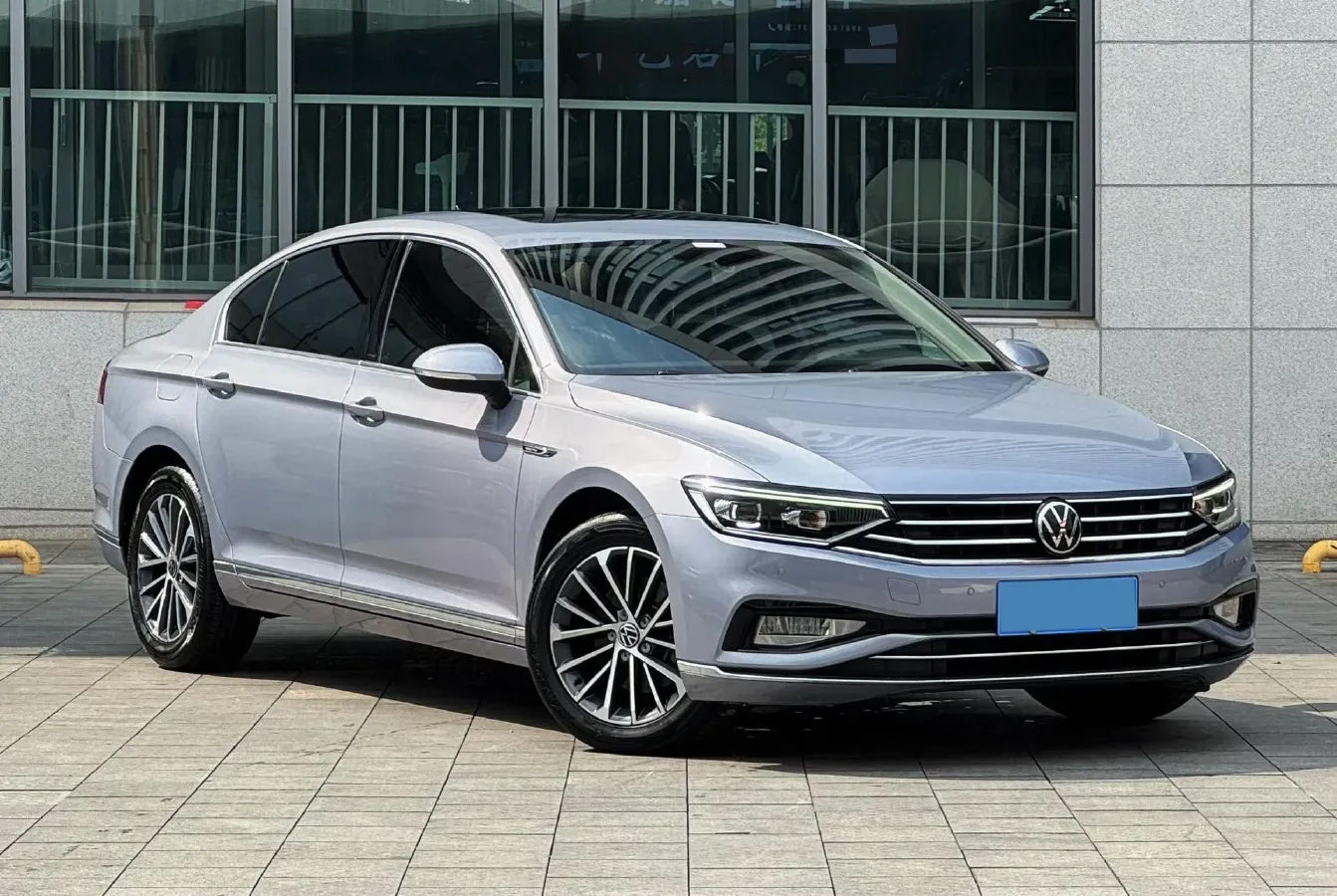 2020 Volkswagen Magotan 2.0T 186HP L4 7DCT,autocango,china used car exporter,china ev exporter,chinese used car exporter,chinese used ev exporter