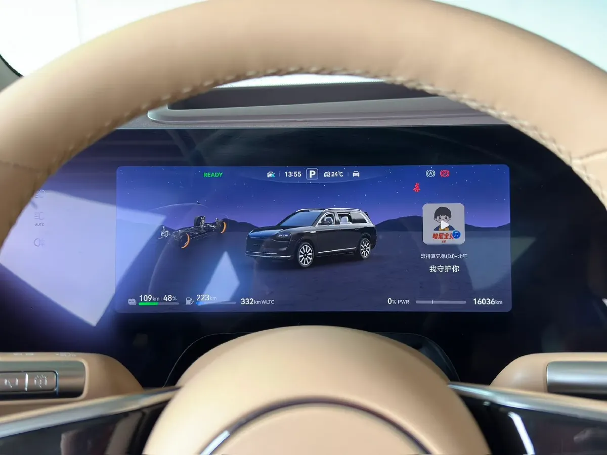 2025 AITO AITO M9 REEV 160HP REEV 52KWH,autocango,china used car exporter,china ev exporter,chinese used car exporter,chinese used ev exporter