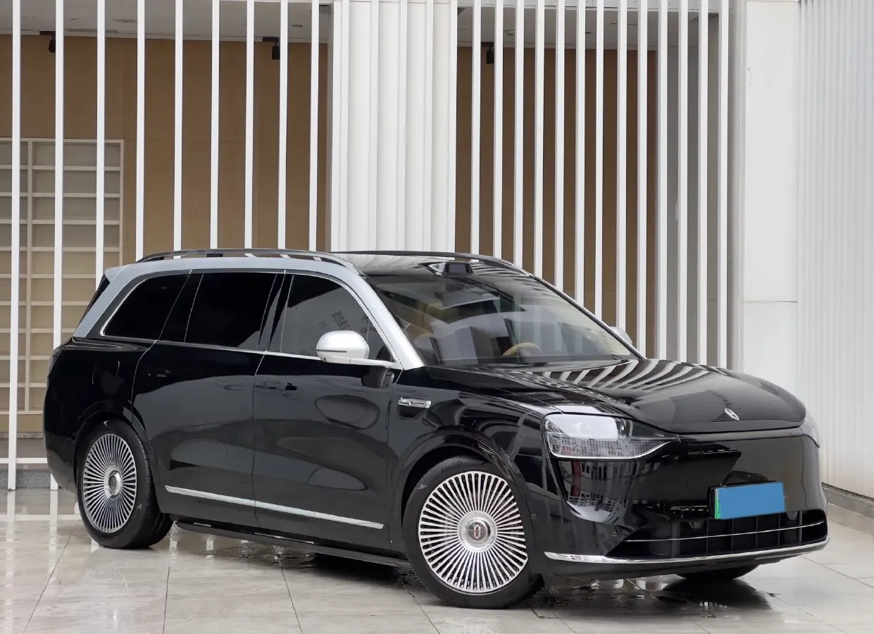 2025 AITO AITO M9 REEV 160HP REEV 52KWH,autocango,china used car exporter,china ev exporter,chinese used car exporter,chinese used ev exporter
