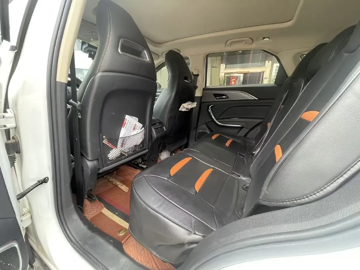 2020 Bestune T77 1.5T 169HP L4 7DCT,autocango,china used car exporter,china ev exporter,chinese used car exporter,chinese used ev exporter