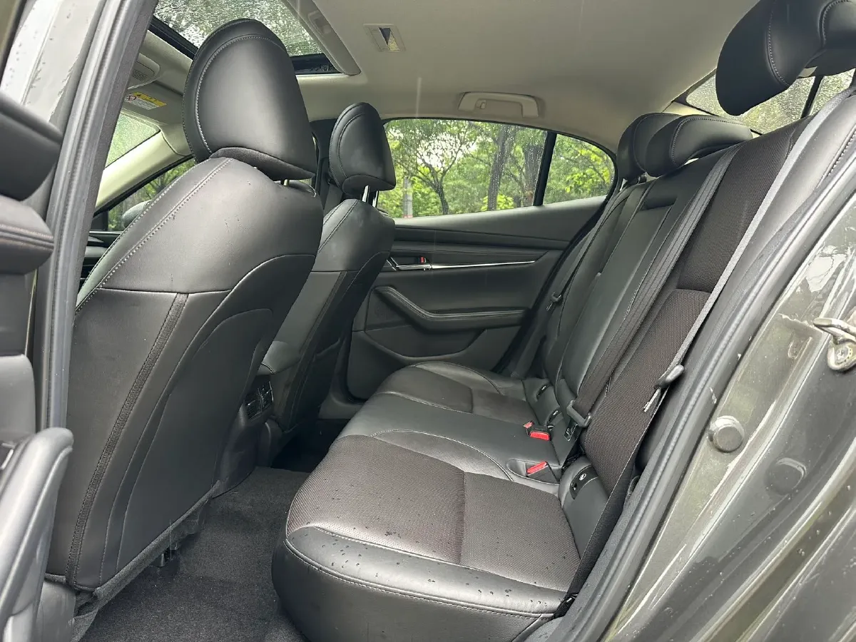 2021 Mazda 3 Axela 2.0L 158HP L4 6AT,autocango,china used car exporter,china ev exporter,chinese used car exporter,chinese used ev exporter