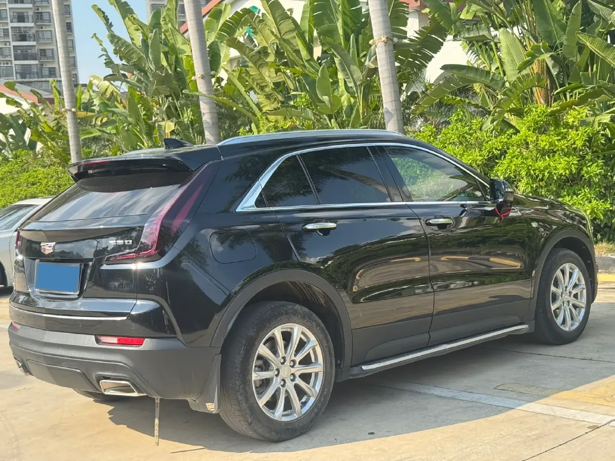 2021 Cadillac XT4 2.0T 237HP L4 9AT,autocango,china used car exporter,china ev exporter,chinese used car exporter,chinese used ev exporter