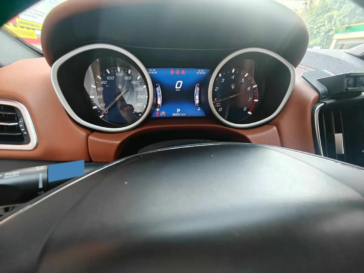 2018 Maserati Ghibli 3.0T 350HP V6 8AT,autocango,china used car exporter,china ev exporter,chinese used car exporter,chinese used ev exporter