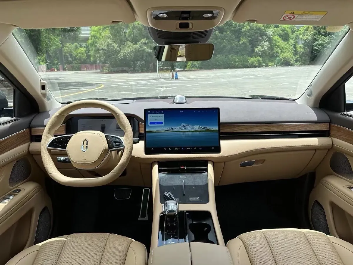2024 AITO AITO M7 1.5T 152HP L4 REEV 40KWH,autocango,china used car exporter,china ev exporter,chinese used car exporter,chinese used ev exporter