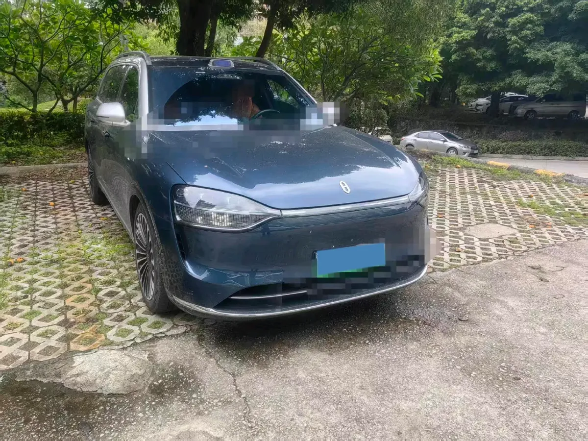 2024 AITO AITO M9 1.5T 152HP L4 REEV 42KWH,autocango,china used car exporter,china ev exporter,chinese used car exporter,chinese used ev exporter