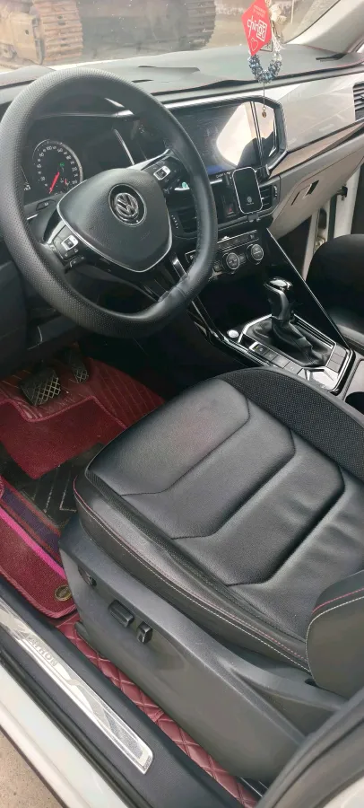2019 Jeep Cherokee 2.0T 234HP L4 9AT,autocango,china used car exporter,china ev exporter,chinese used car exporter,chinese used ev exporter