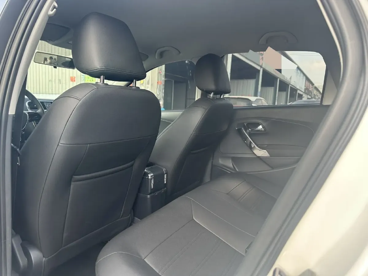 2016 Volkswagen Polo 1.4L 90HP L4 6AT,autocango,china used car exporter,china ev exporter,chinese used car exporter,chinese used ev exporter
