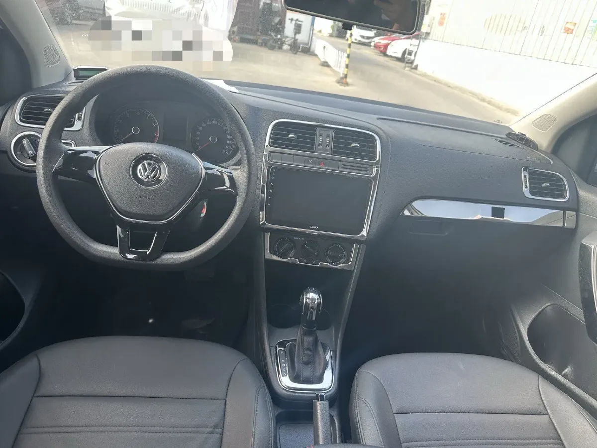 2016 Volkswagen Polo 1.4L 90HP L4 6AT,autocango,china used car exporter,china ev exporter,chinese used car exporter,chinese used ev exporter