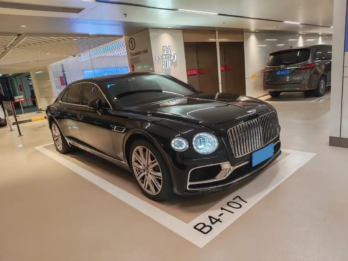 2020 Bentley Flying Spur 6.0T 635HP W12 8DCT,autocango,china used car exporter,china ev exporter,chinese used car exporter,chinese used ev exporter