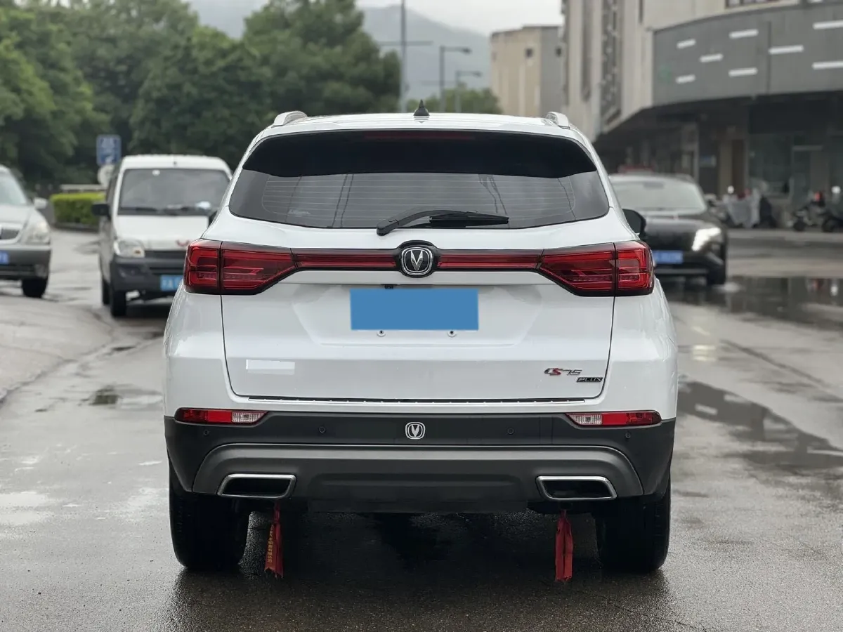 2024 ChangAn CS75 1.5T 188HP L4 7DCT,autocango,china used car exporter,china ev exporter,chinese used car exporter,chinese used ev exporter
