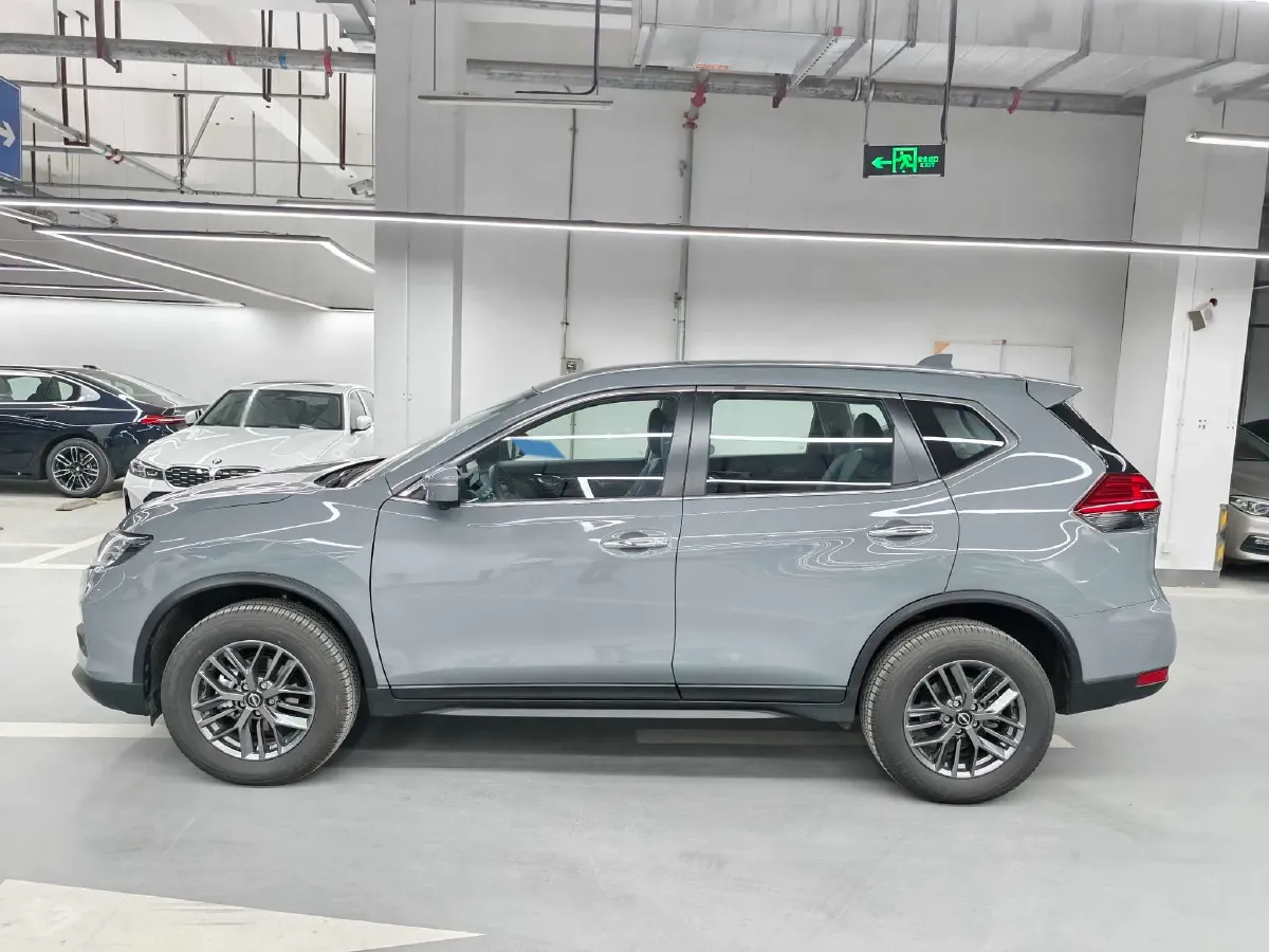 2025 Nissan X-Trail 2.0L 151HP L4 CVT,autocango,china used car exporter,china ev exporter,chinese used car exporter,chinese used ev exporter