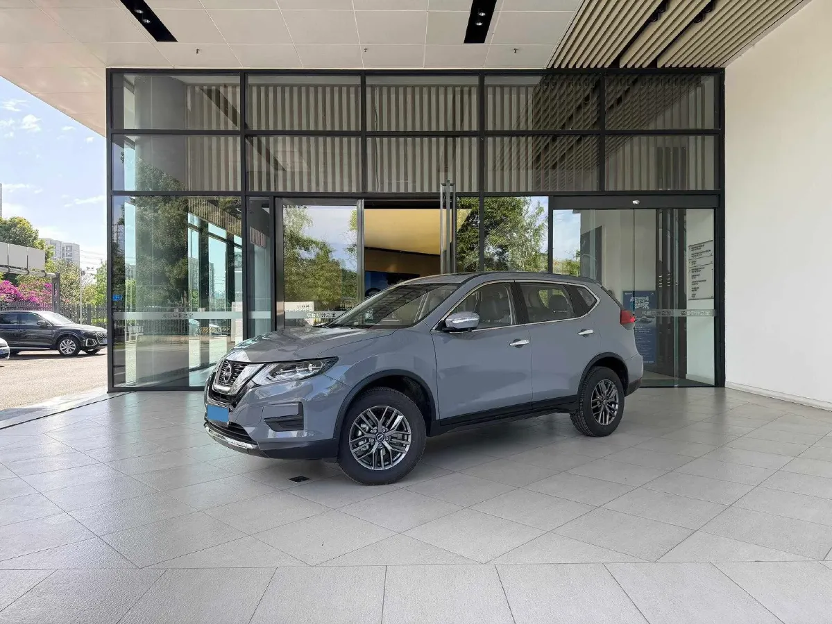 2025 Nissan X-Trail 2.0L 151HP L4 CVT,autocango,china used car exporter,china ev exporter,chinese used car exporter,chinese used ev exporter