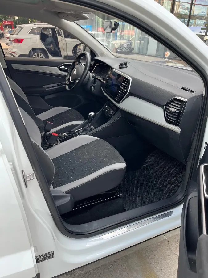 2023 Jetta VS7 1.4T 150HP L4 6AT,autocango,china used car exporter,china ev exporter,chinese used car exporter,chinese used ev exporter