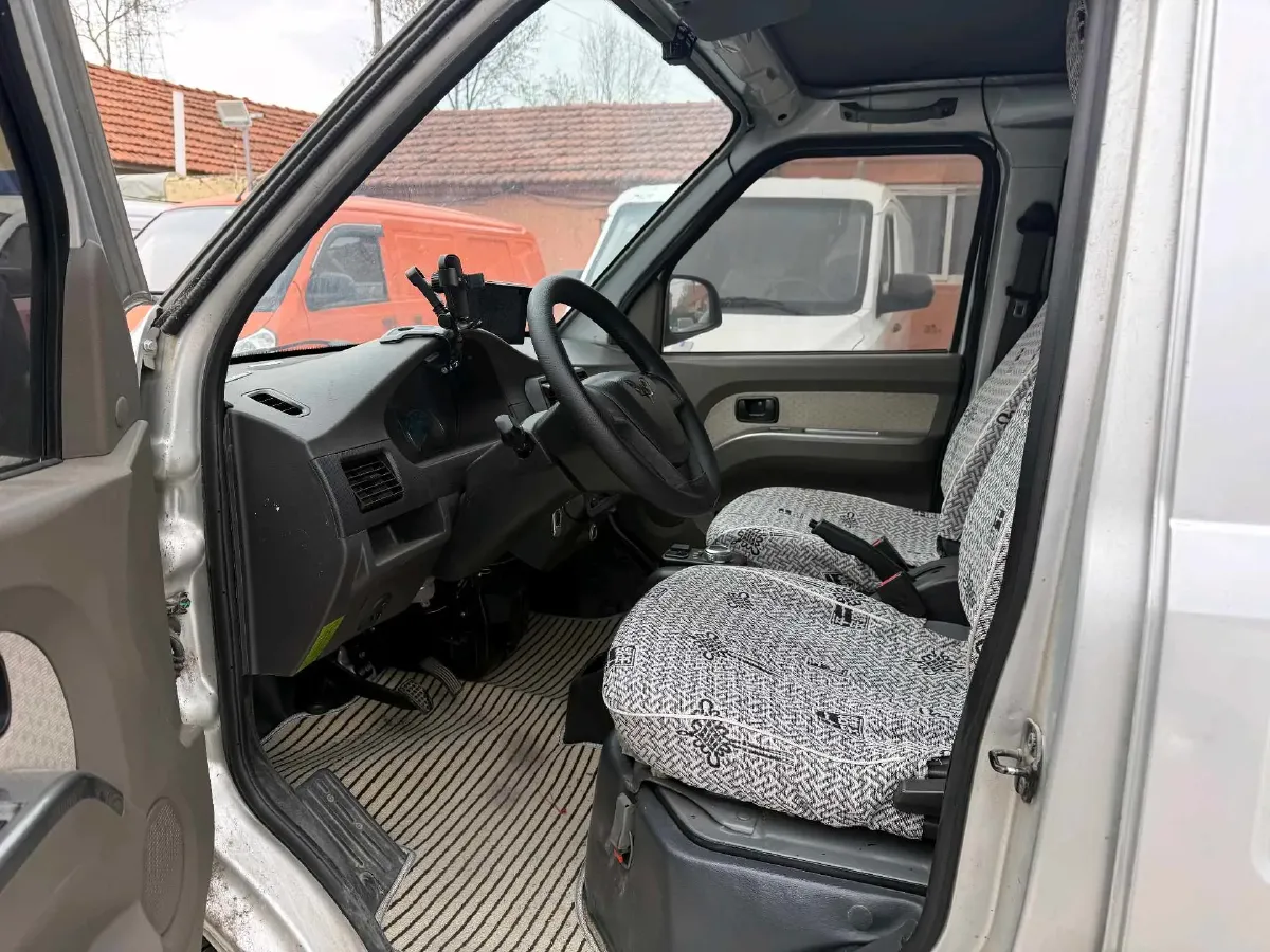 2021 MAXUS T70 2.0T 163HP L4 6AT,autocango,china used car exporter,china ev exporter,chinese used car exporter,chinese used ev exporter