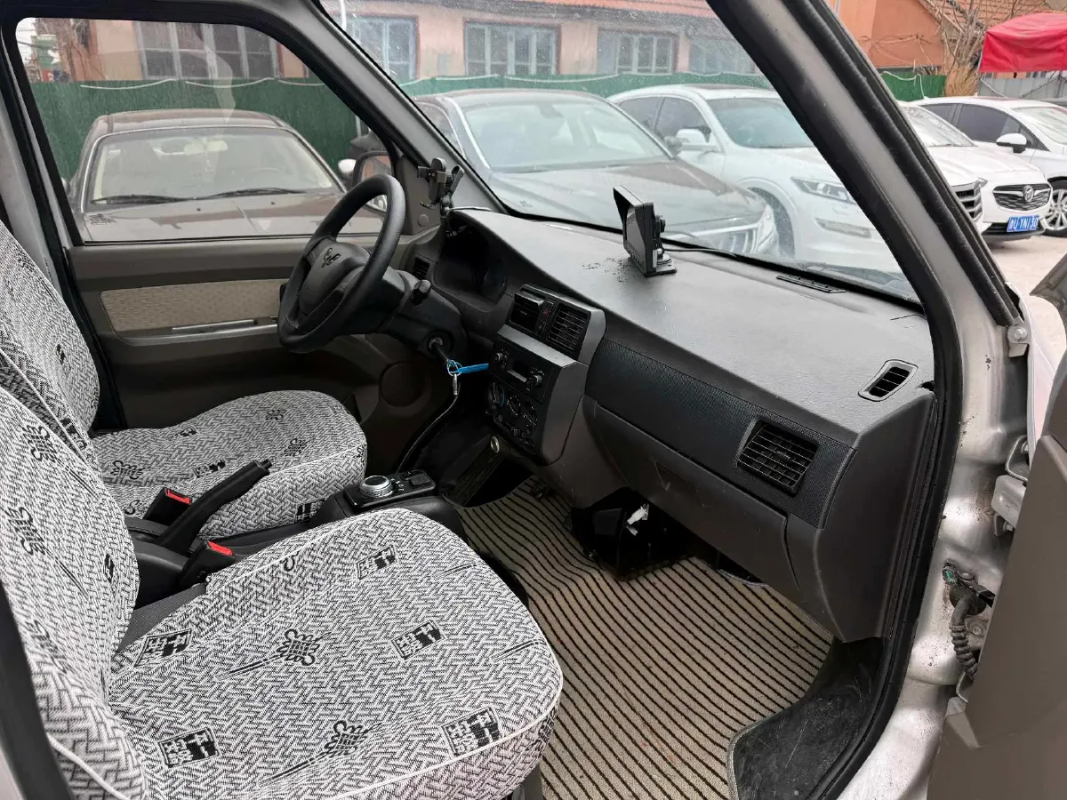 2021 MAXUS T70 2.0T 163HP L4 6AT,autocango,china used car exporter,china ev exporter,chinese used car exporter,chinese used ev exporter