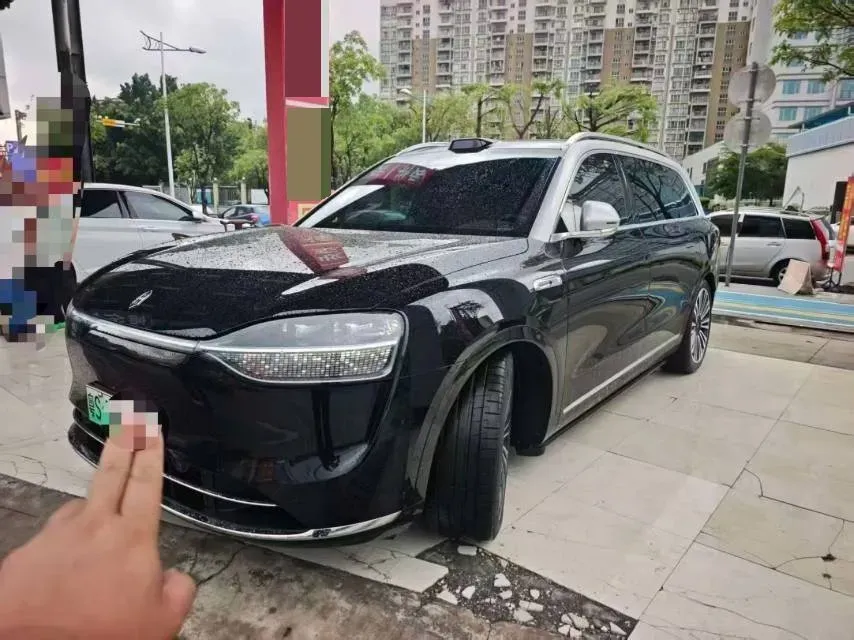 2025 AITO AITO M9 REEV 160HP REEV 52KWH,autocango,china used car exporter,china ev exporter,chinese used car exporter,chinese used ev exporter
