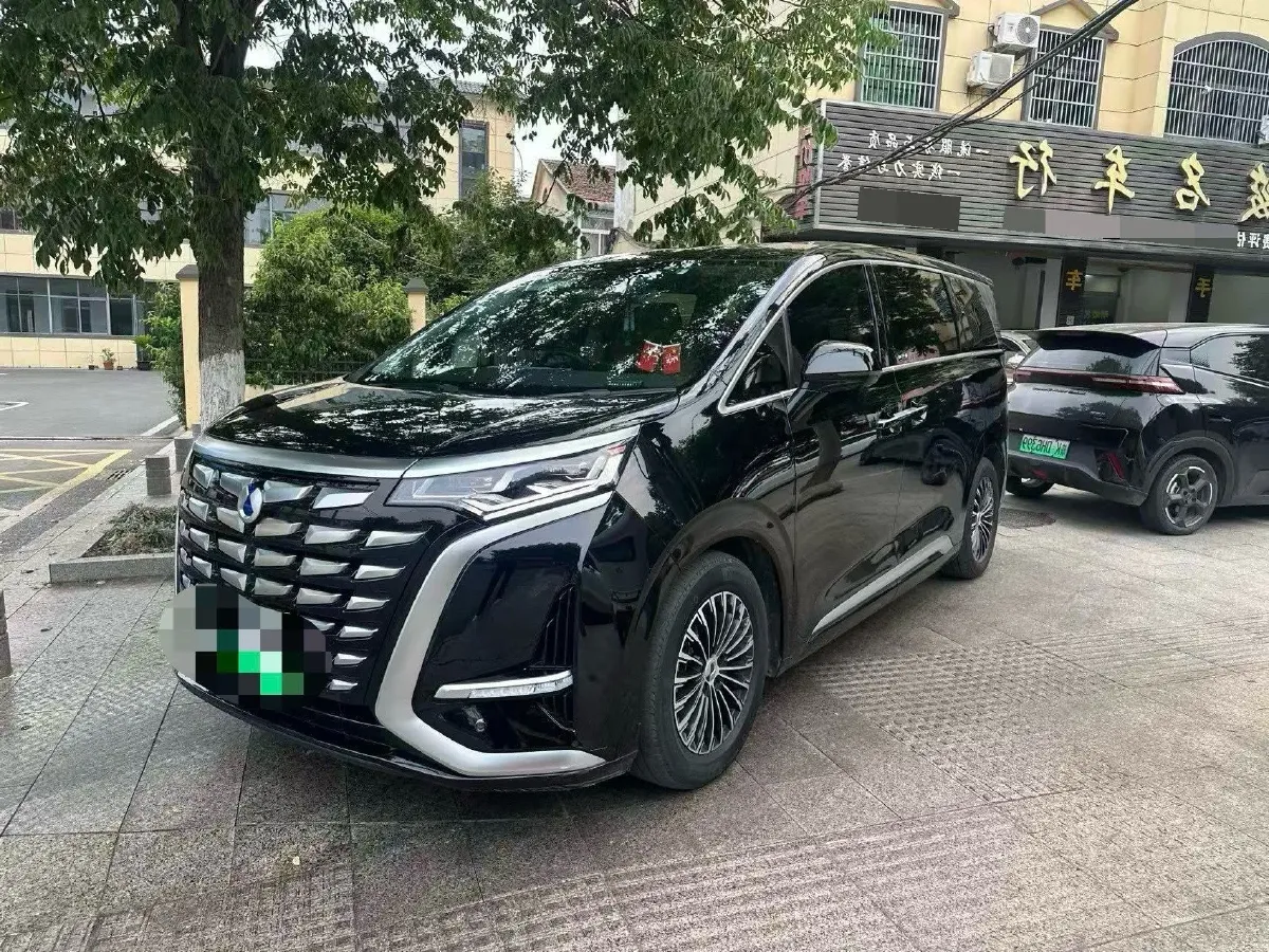 2024 Denza D9 1.5T 139HP L4 E-CVT PHEV 40KWH,autocango,china used car exporter,china ev exporter,chinese used car exporter,chinese used ev exporter