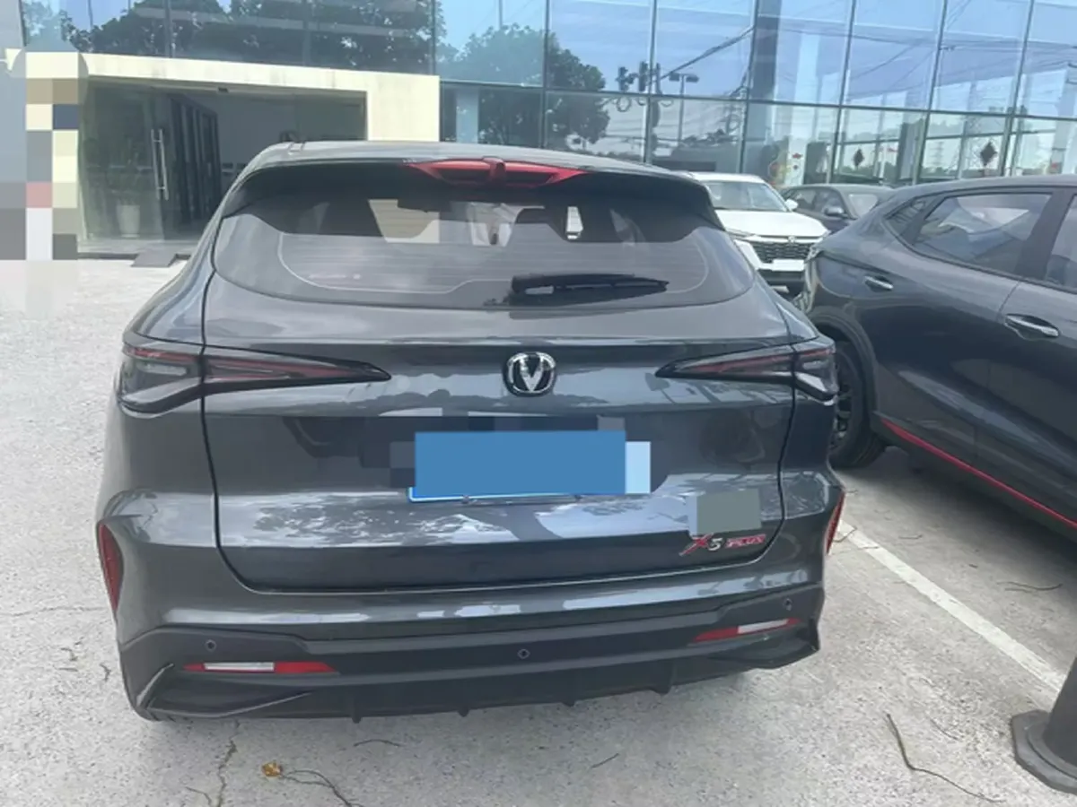 2026 ChangAn X5 PLUS 1.5T 192HP L4 7DCT,autocango,china used car exporter,china ev exporter,chinese used car exporter,chinese used ev exporter