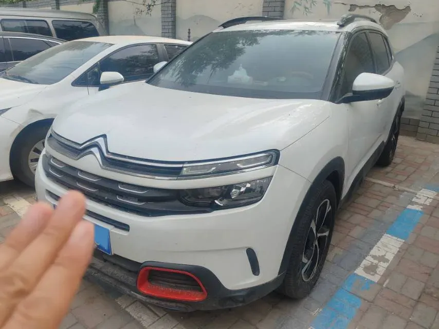 2018 Citroen C5 Aircross 1.6T 167HP L4 6AT,autocango,china used car exporter,china ev exporter,chinese used car exporter,chinese used ev exporter
