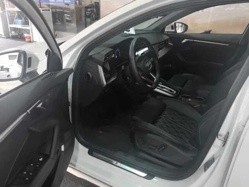2025 Audi A3 1.5T 160HP L4 7DCT,autocango,china used car exporter,china ev exporter,chinese used car exporter,chinese used ev exporter