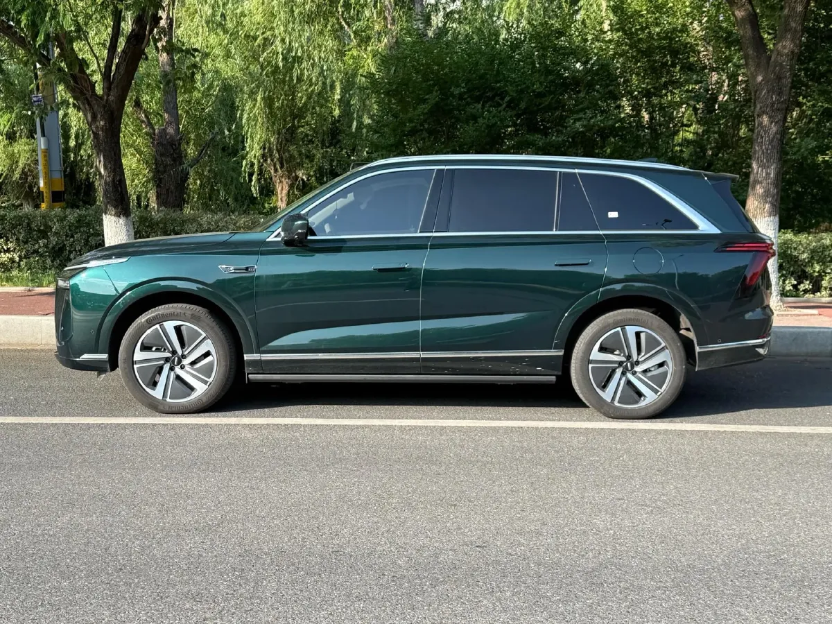 2025 WEY BlueMountain 1.5T 170HP L4 4DHT PHEV 44.5KWH,autocango,china used car exporter,china ev exporter,chinese used car exporter,chinese used ev exporter