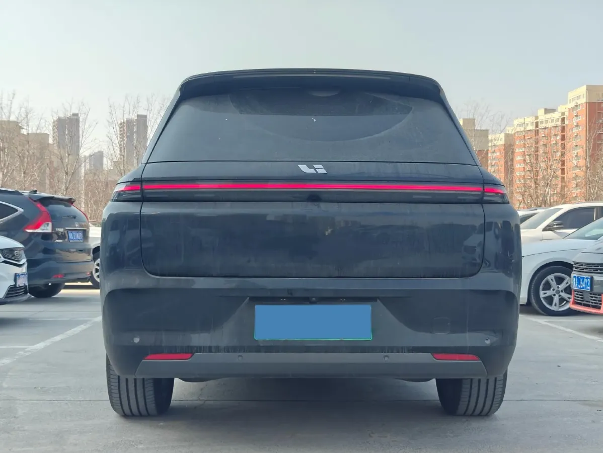 2023 Li L8 Range Extended 154HP REEV 40.9KWH,autocango,china used car exporter,china ev exporter,chinese used car exporter,chinese used ev exporter