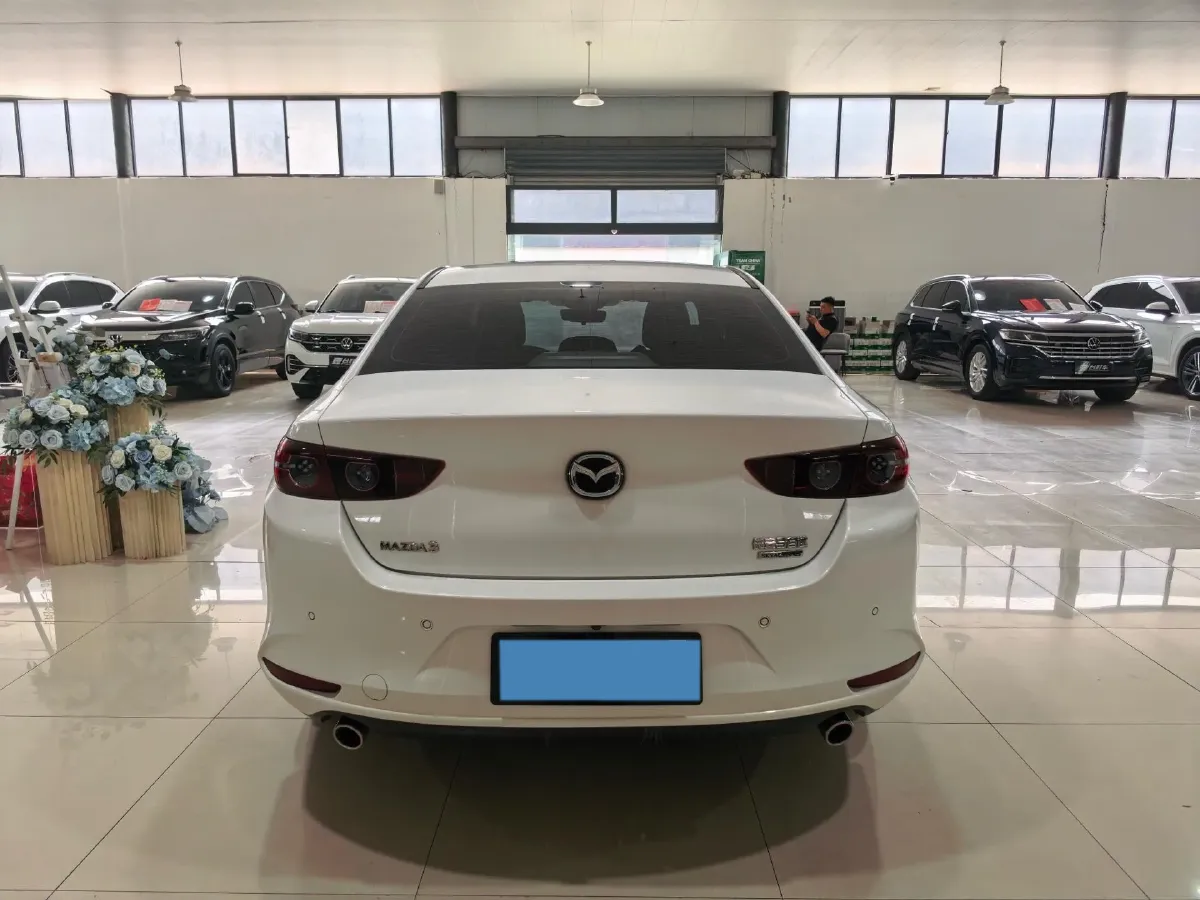 2022 Mazda 3 Axela 2.0L 158HP L4 6AT,autocango,china used car exporter,china ev exporter,chinese used car exporter,chinese used ev exporter
