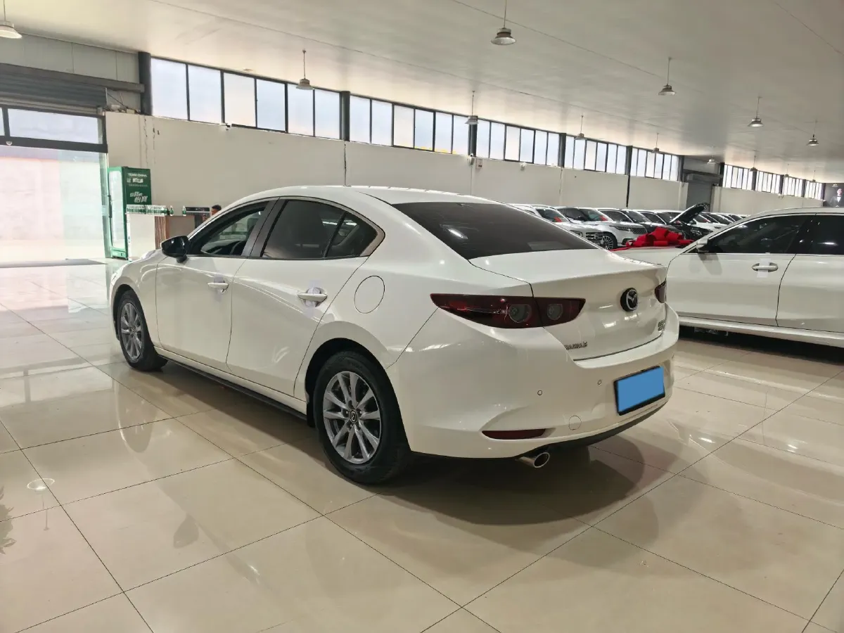 2022 Mazda 3 Axela 2.0L 158HP L4 6AT,autocango,china used car exporter,china ev exporter,chinese used car exporter,chinese used ev exporter