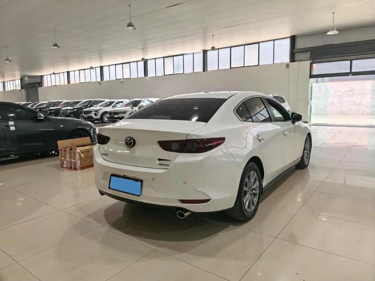 2022 Mazda 3 Axela 2.0L 158HP L4 6AT,autocango,china used car exporter,china ev exporter,chinese used car exporter,chinese used ev exporter