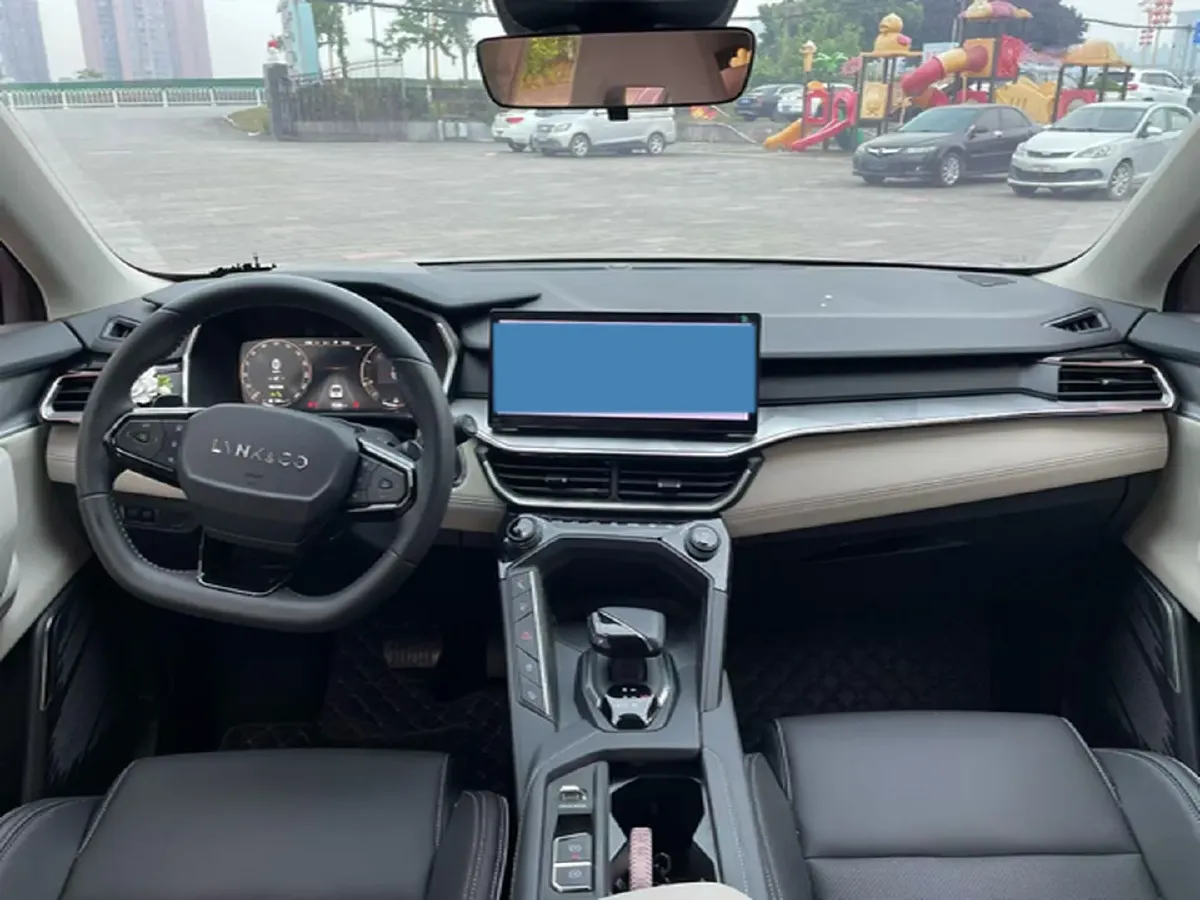 2023 LYNK&CO 06 1.5T 181HP L4 7DCT,autocango,china used car exporter,china ev exporter,chinese used car exporter,chinese used ev exporter