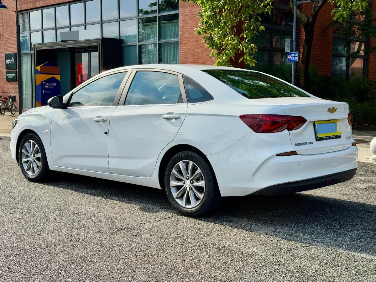 2020 Chevrolet Monza 1.5L 113HP L4 6AT,autocango,china used car exporter,china ev exporter,chinese used car exporter,chinese used ev exporter