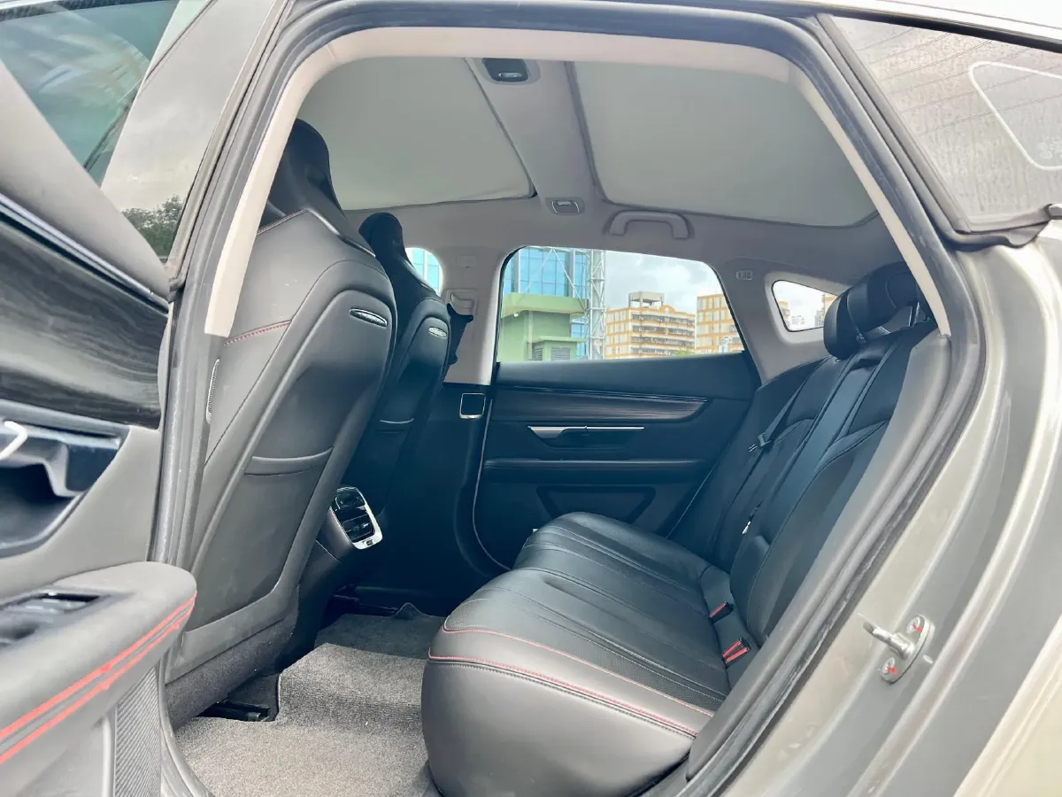 2020 DS 7 1.6T 215HP L4 8AT,autocango,china used car exporter,china ev exporter,chinese used car exporter,chinese used ev exporter