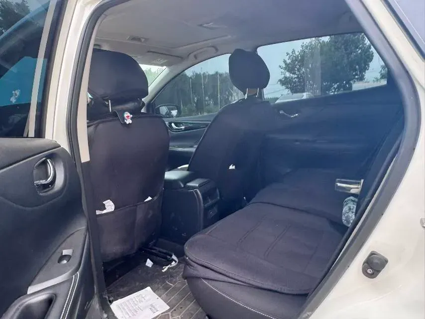 2024 Nissan Tiida 1.6L 122HP L4 CVT,autocango,china used car exporter,china ev exporter,chinese used car exporter,chinese used ev exporter